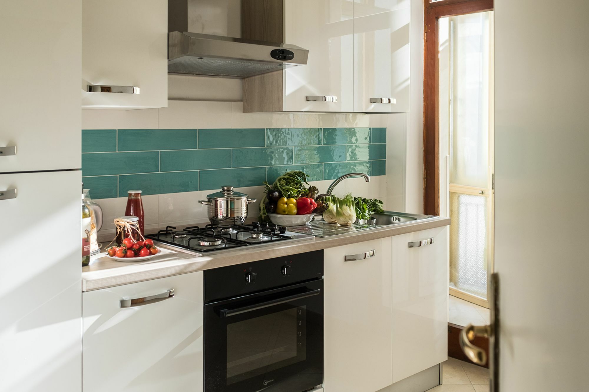 Amore Rentals - Appartamento Erica Sorrento Luaran gambar