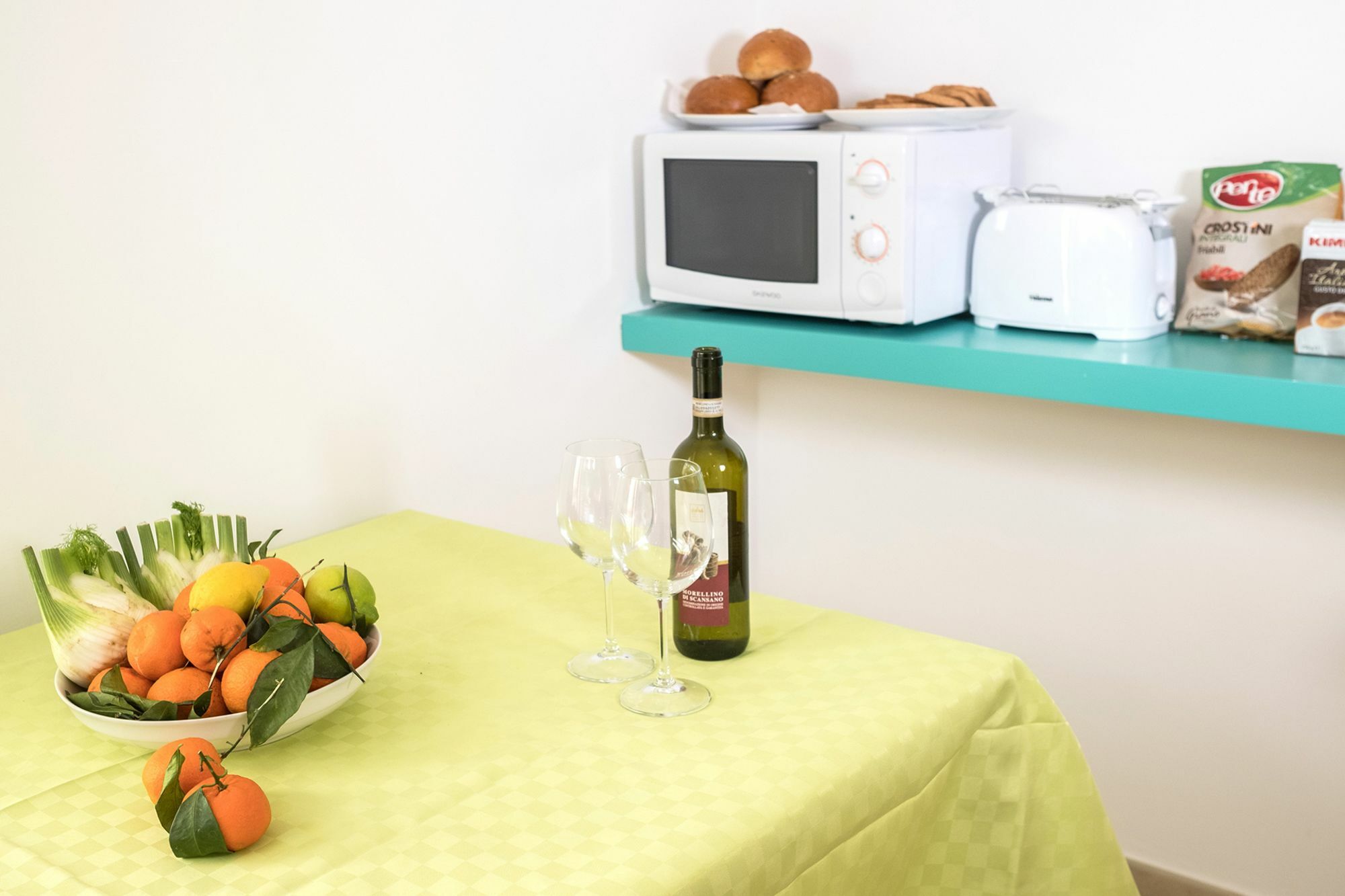 Amore Rentals - Appartamento Erica Sorrento Luaran gambar